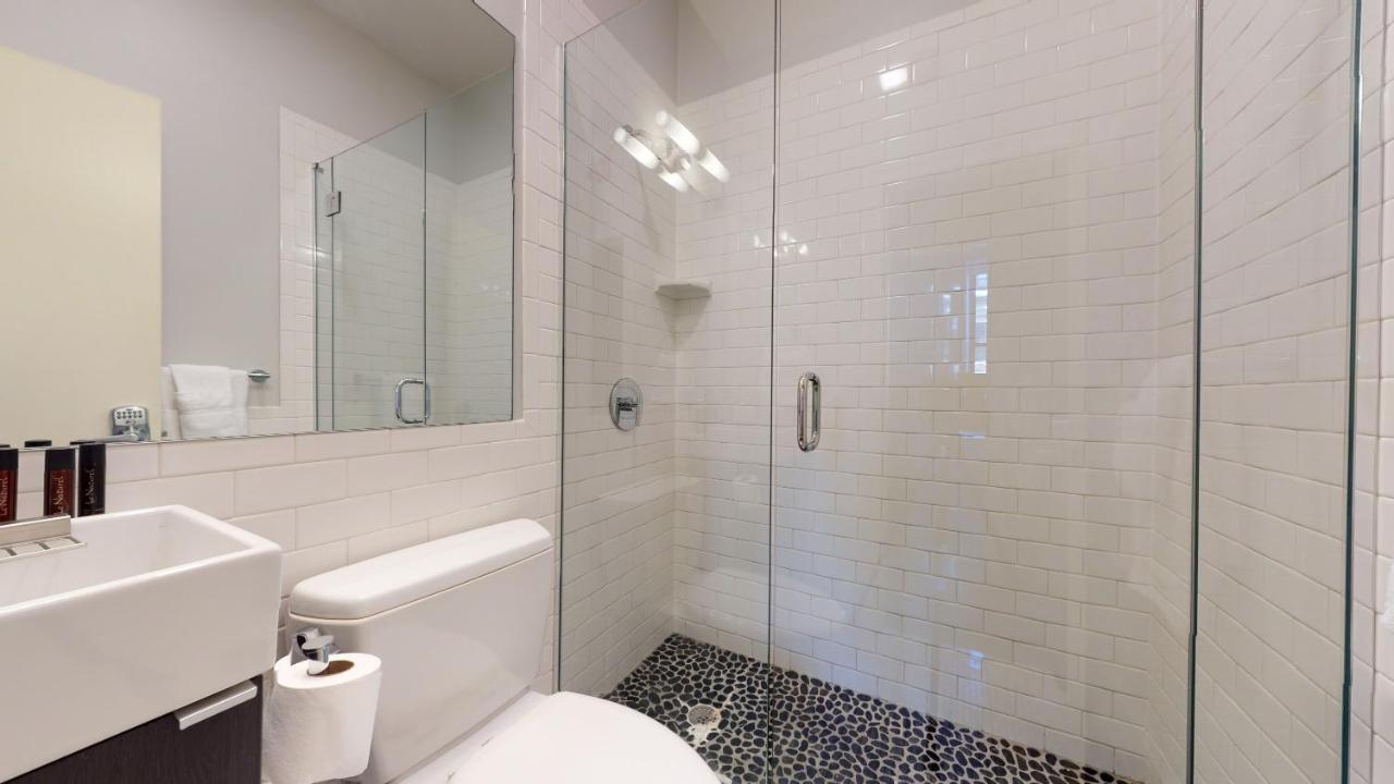 Charming Studio In Boston Brownstone, C. Ave #33 Екстер'єр фото