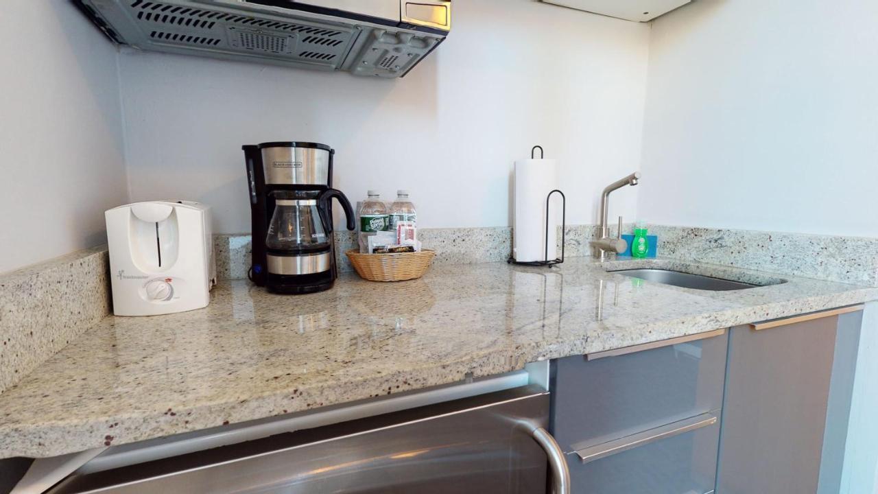 Charming Studio In Boston Brownstone, C. Ave #33 Екстер'єр фото